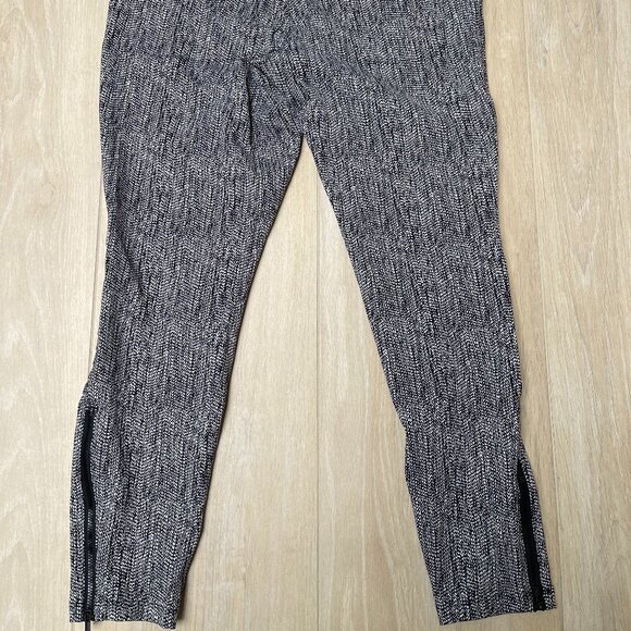 Athleta Delancey Textured Mototight, herringbone design - Picture 4 of 5